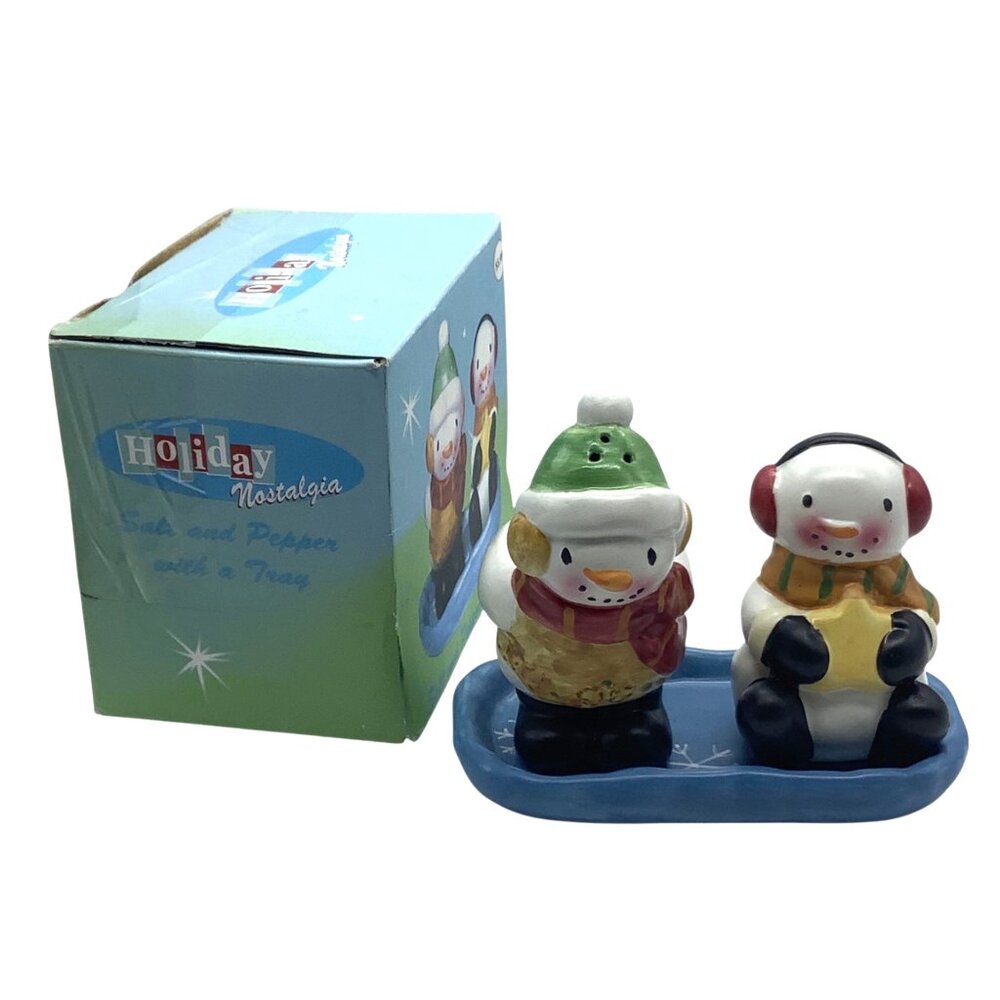 Holiday Nostalgia Snowmen Salt & Pepper Shakers Tray Set NEW NIB Christmas